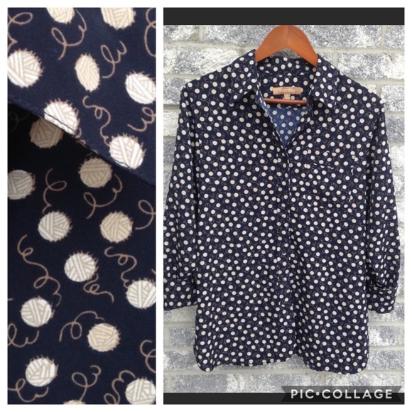 Tops - Ellen Tracy Button Up Top Size Small